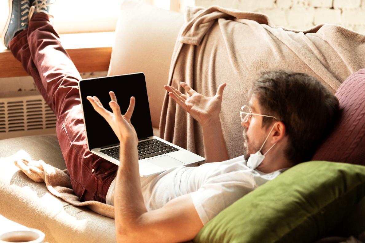 複雜估值模型分析與多情境評估工作實景